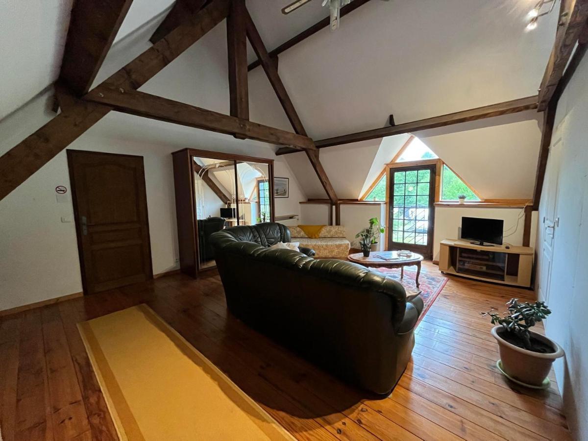 Le Petit Bois Normand - Chambre D'Hote Bed & Breakfast Champ-du-Boult Exterior photo